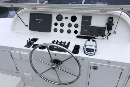 Hi-Star Activa 5800 Pilothouse