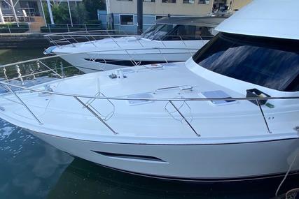 Riviera 54 Enclosed Flybridge