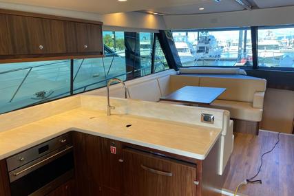 Riviera 54 Enclosed Flybridge