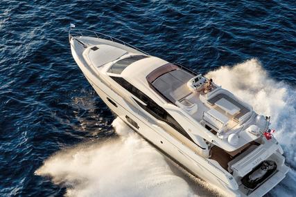 Ferretti Yachts 690