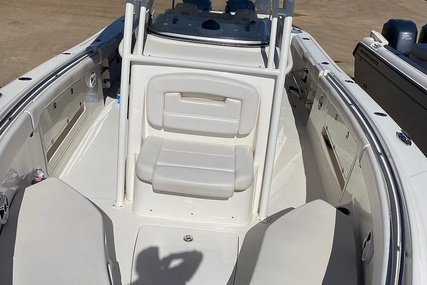 Robalo R300 CC