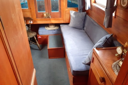 Jordon Marine 22ft Cruiser stern Narrowboat called Muzzy.