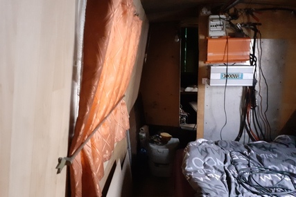 Dennis Cooper 58ft Trad Stern narrowboat called The Pearl