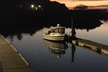 Arima Sea Ranger 19 Hardtop Pilothouse