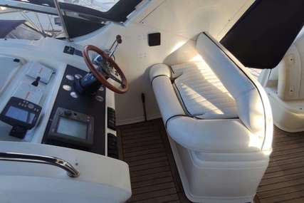 Fairline Phantom 43 Aft Cabin