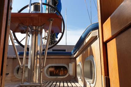 Custom Built Ketch 18M