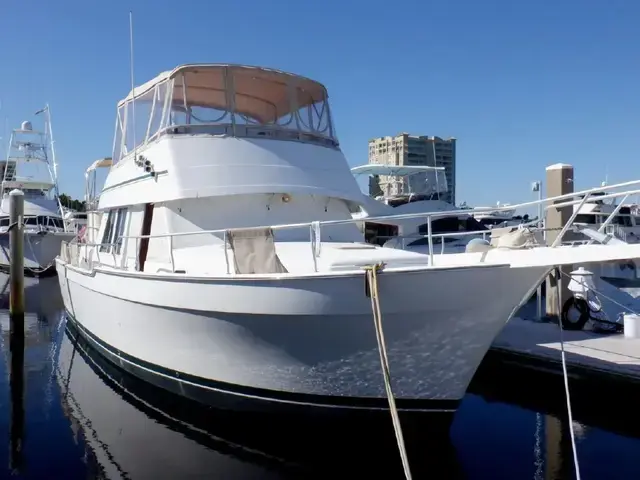 Mainship Boats 430 Aft Cabin Trawler