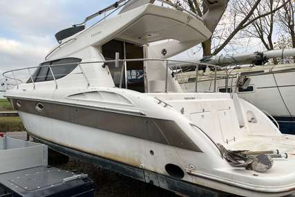 AQUALUM 35 Flybridge