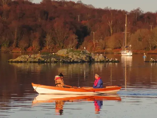 Custom Boats Chamberlain Dory Rowing Skiff