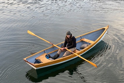 Custom Boats Chamberlain Dory Rowing Skiff