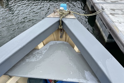 Custom Boats Fowey River Pilot Launch