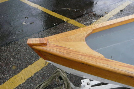 Custom Boats Chamberlain Dory Rowing Skiff