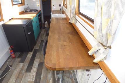 Colecraft Narrowboat