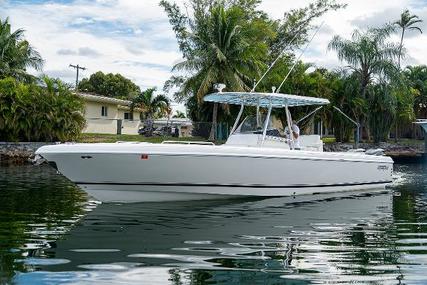 Intrepid 323 Center Console