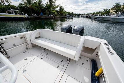 Intrepid 323 Center Console