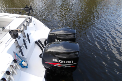 Seaswirl Striper 2901 Walkaround O/B