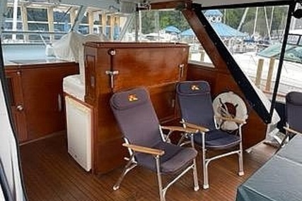 Chris-Craft Riviera Roamer 46