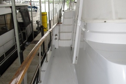 Hatteras 48 Lrc