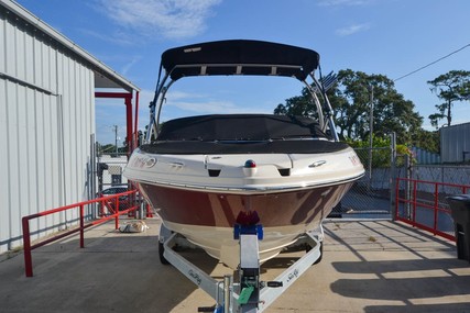 Sea Ray 210 Select Tower