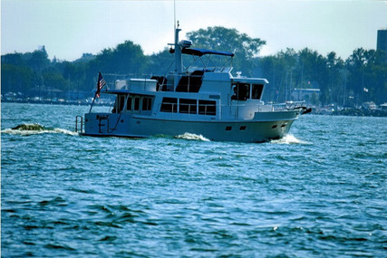 Symbol "45" Pilothouse