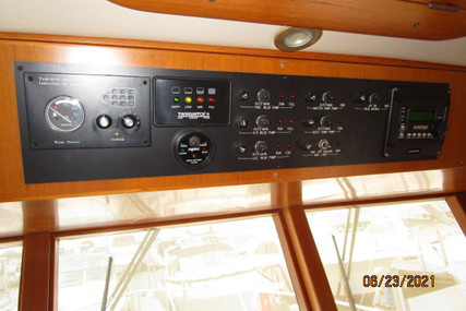 Symbol "45" Pilothouse