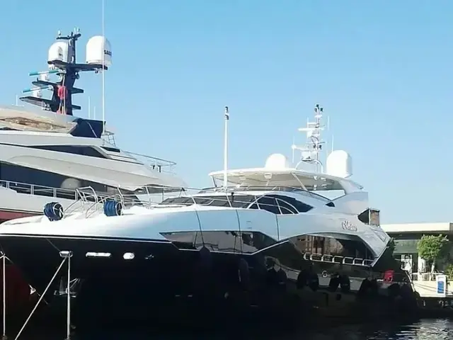 Sunseeker Sport Yacht 115