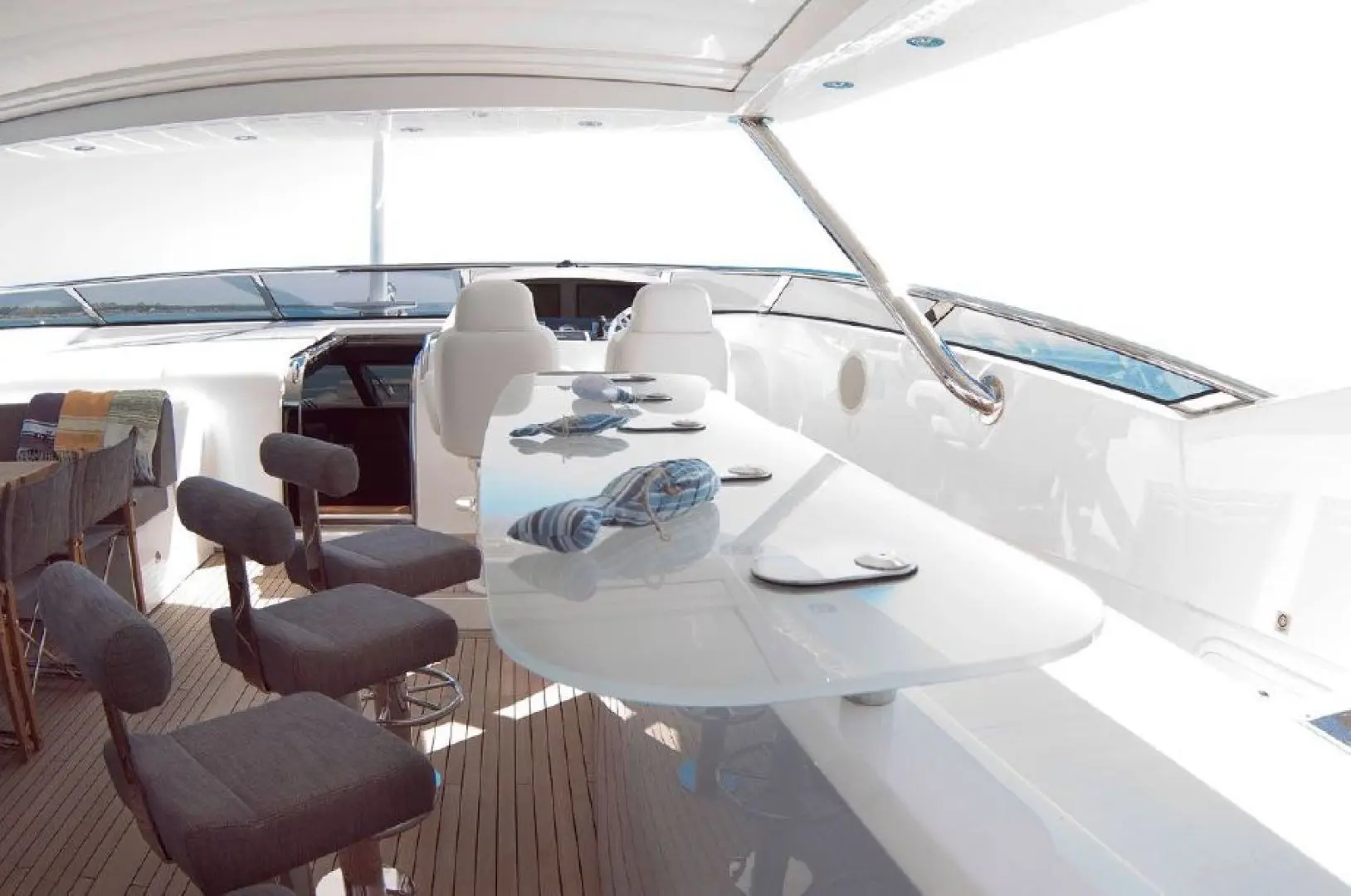 2011 Sunseeker sport yacht 115