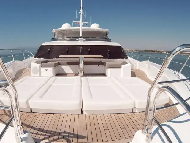 Sunseeker Sport Yacht 115