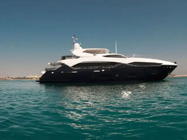 Sunseeker Sport Yacht 115