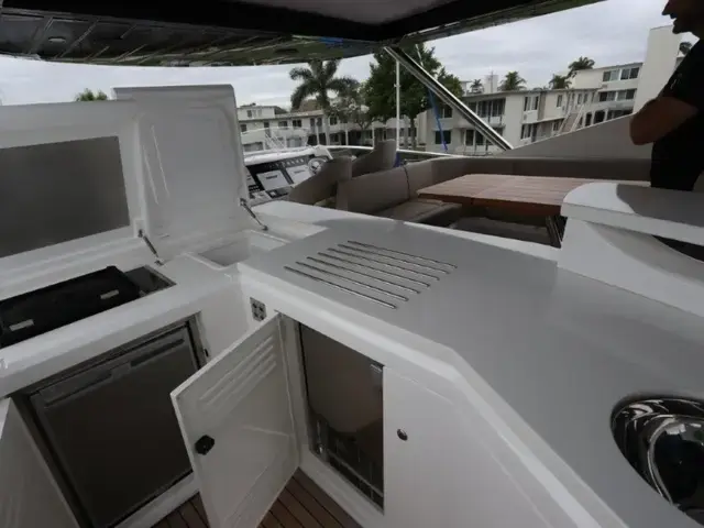 Sunseeker Yacht