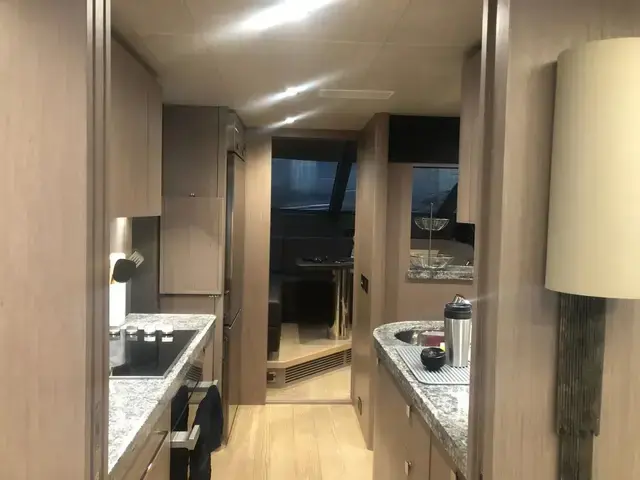 Sunseeker Yacht