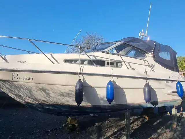 Sealine 260 Senator