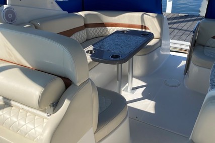 Chaparral 330 Signature