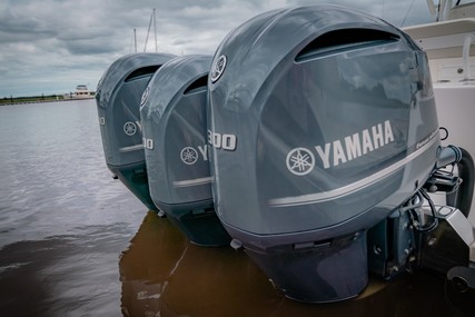 Cobia 344 Center Console