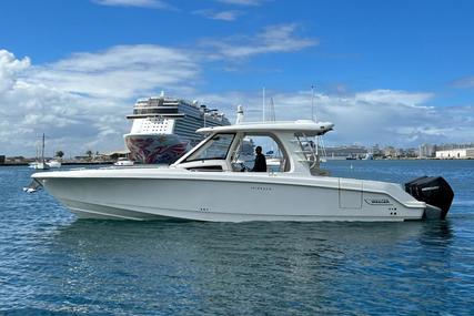 Boston Whaler 350 Realm