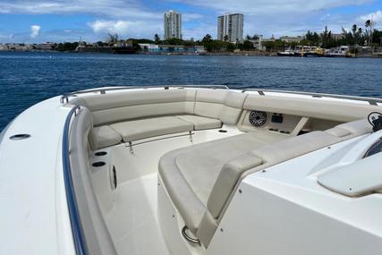 Boston Whaler 350 Realm