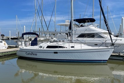 Catalina 309 with Generator