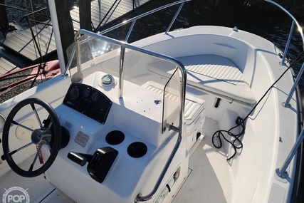 Boston Whaler 16 Dauntless