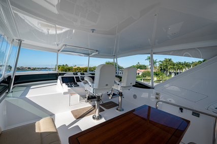 Hatteras M60 Motor Yacht