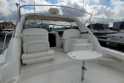 Sea Ray 370 Express