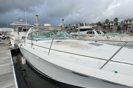 Sea Ray 370 Express