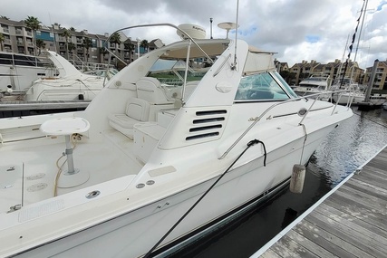 Sea Ray 370 Express