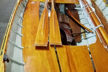 Custom Boats Whitehall Skiff