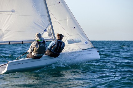 Beneteau First 14