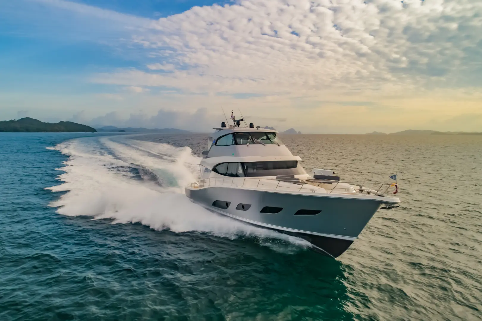 2019 Riviera 68 sports motor yacht