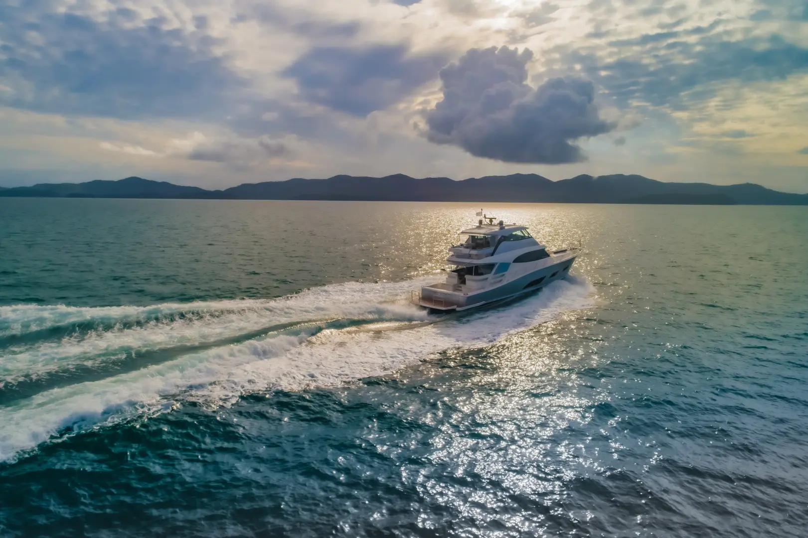 2019 Riviera 68 sports motor yacht