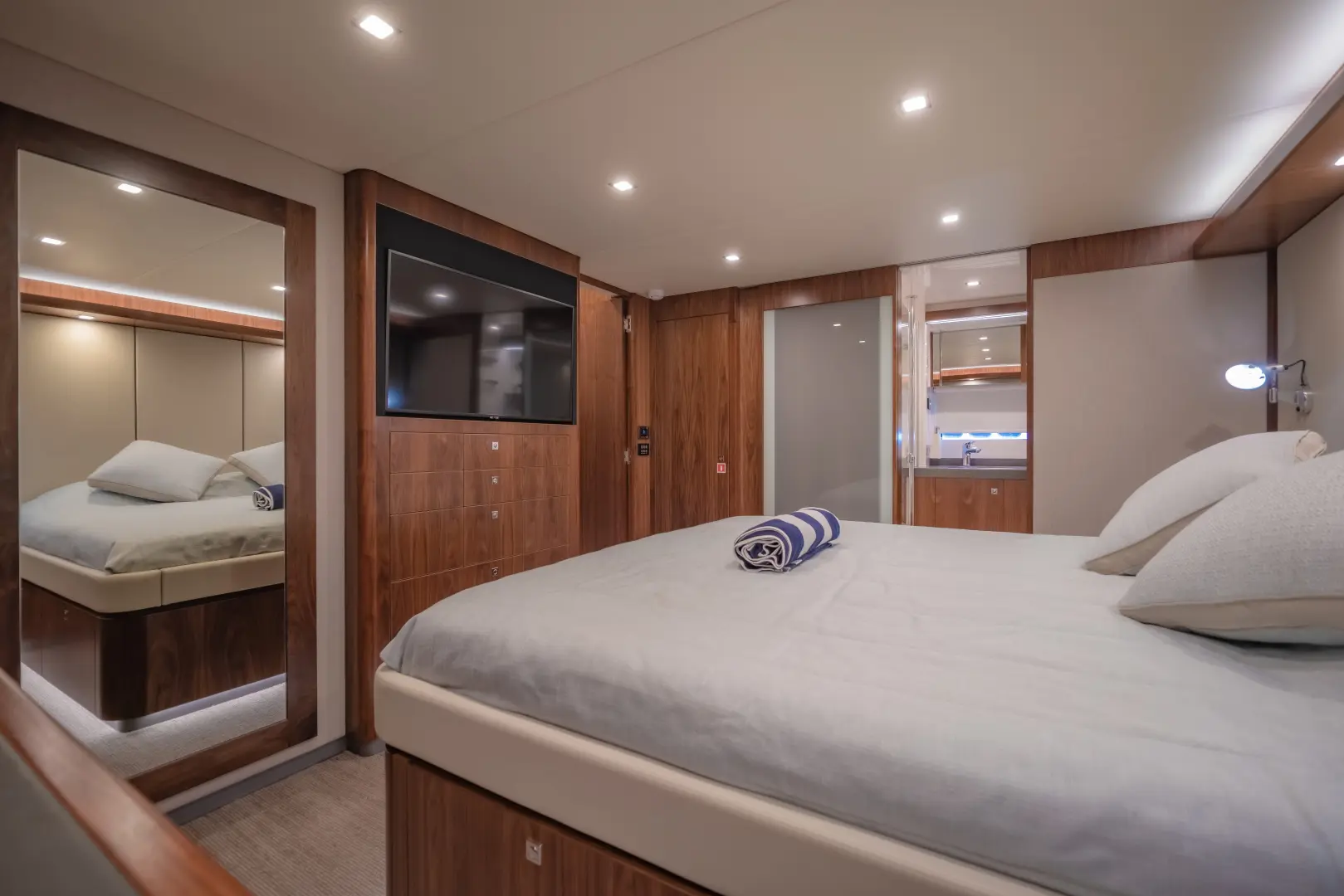 2019 Riviera 68 sports motor yacht