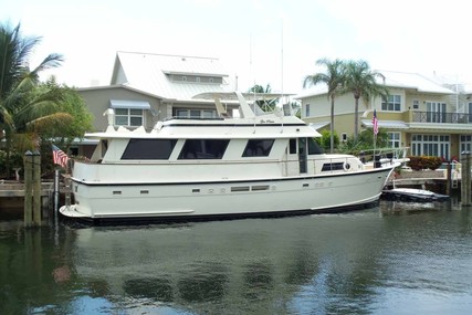 Hatteras Flush Deck Flybridge Motor Yacht