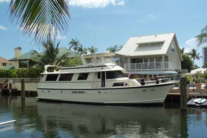 Hatteras Flush Deck Flybridge Motor Yacht