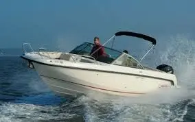 Boston Whaler 230 Vantage